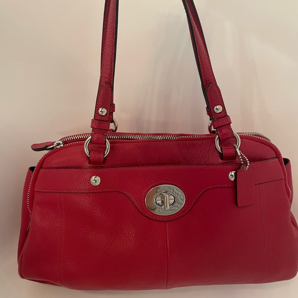 Coach true red shoulder purse, Penelope style #16529